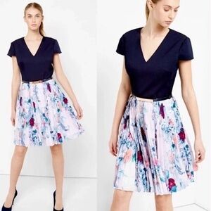 Ted Baker London Dessy Acanthus Scroll Cap Sleeves Floral Pleated Dress Size 12